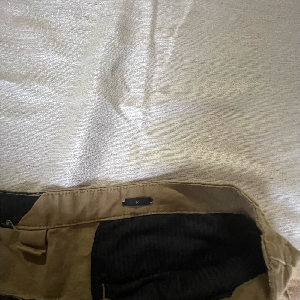 VOLCOM SHORTS - Picture 3 of 6